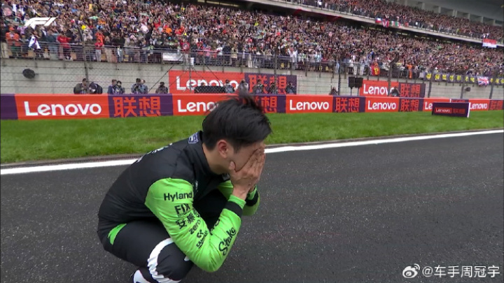 梅赛德斯翻盘索伯车队,周冠宇统治全场 梅赛德斯翻盘索伯车队,周冠宇统治全场