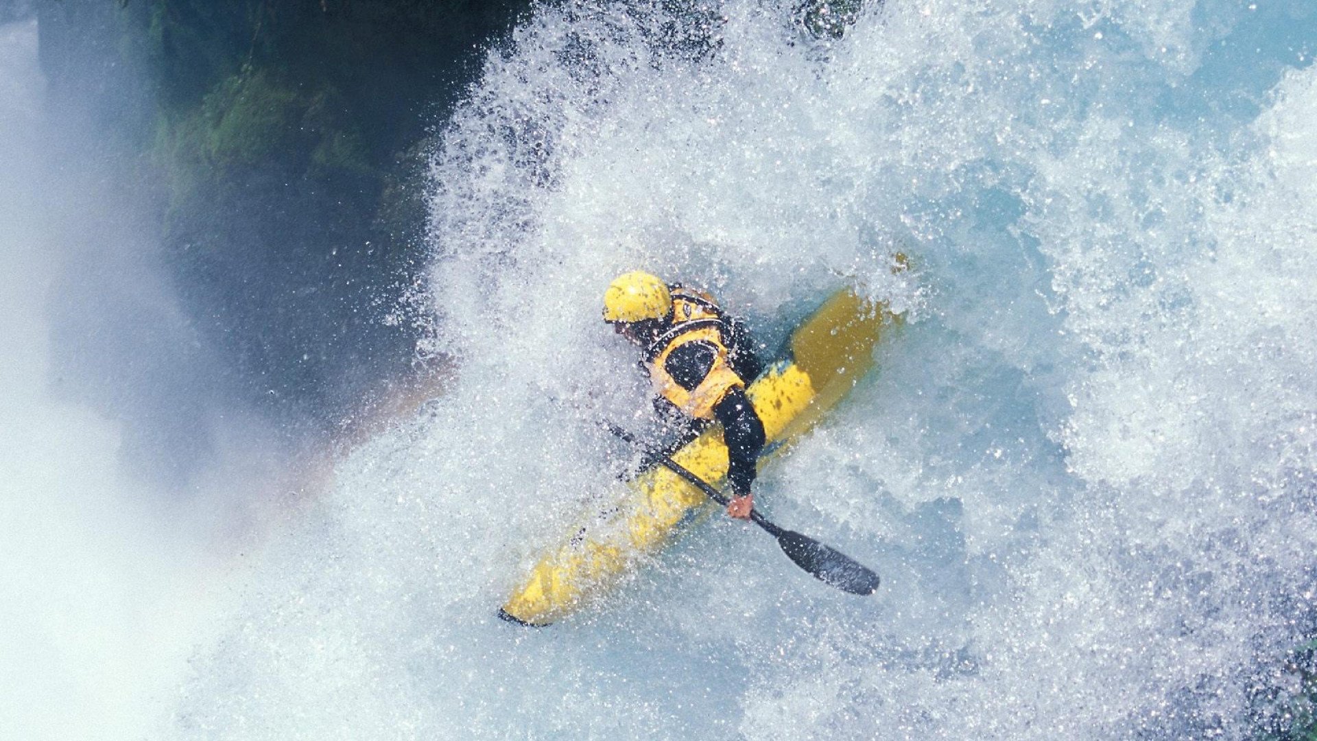 断崖之战,巴斯克雄狮噬伤卫冕冠军,塞维利亚欧冠之路遭遇雪崩