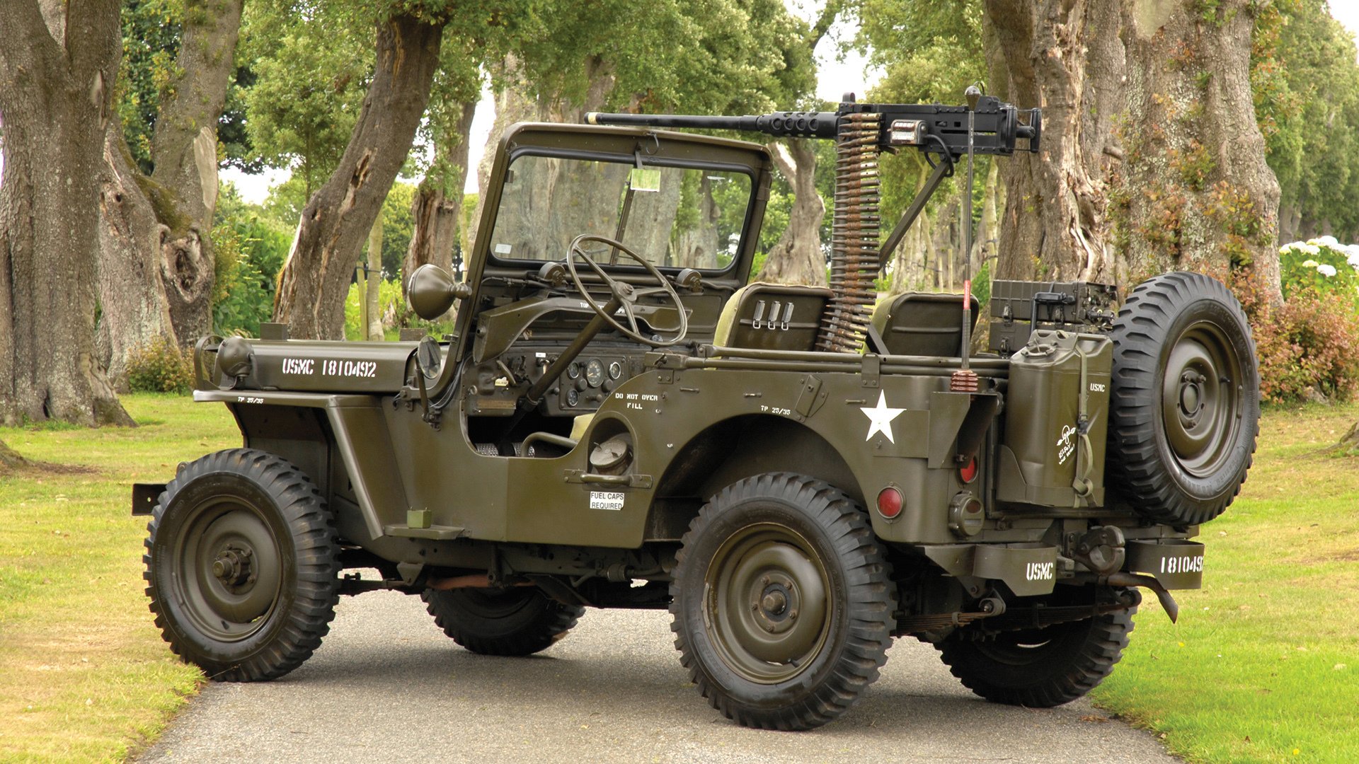 征服天空与赛场,老鹰凌厉击溃魔术,布克德甲争冠战主宰时刻